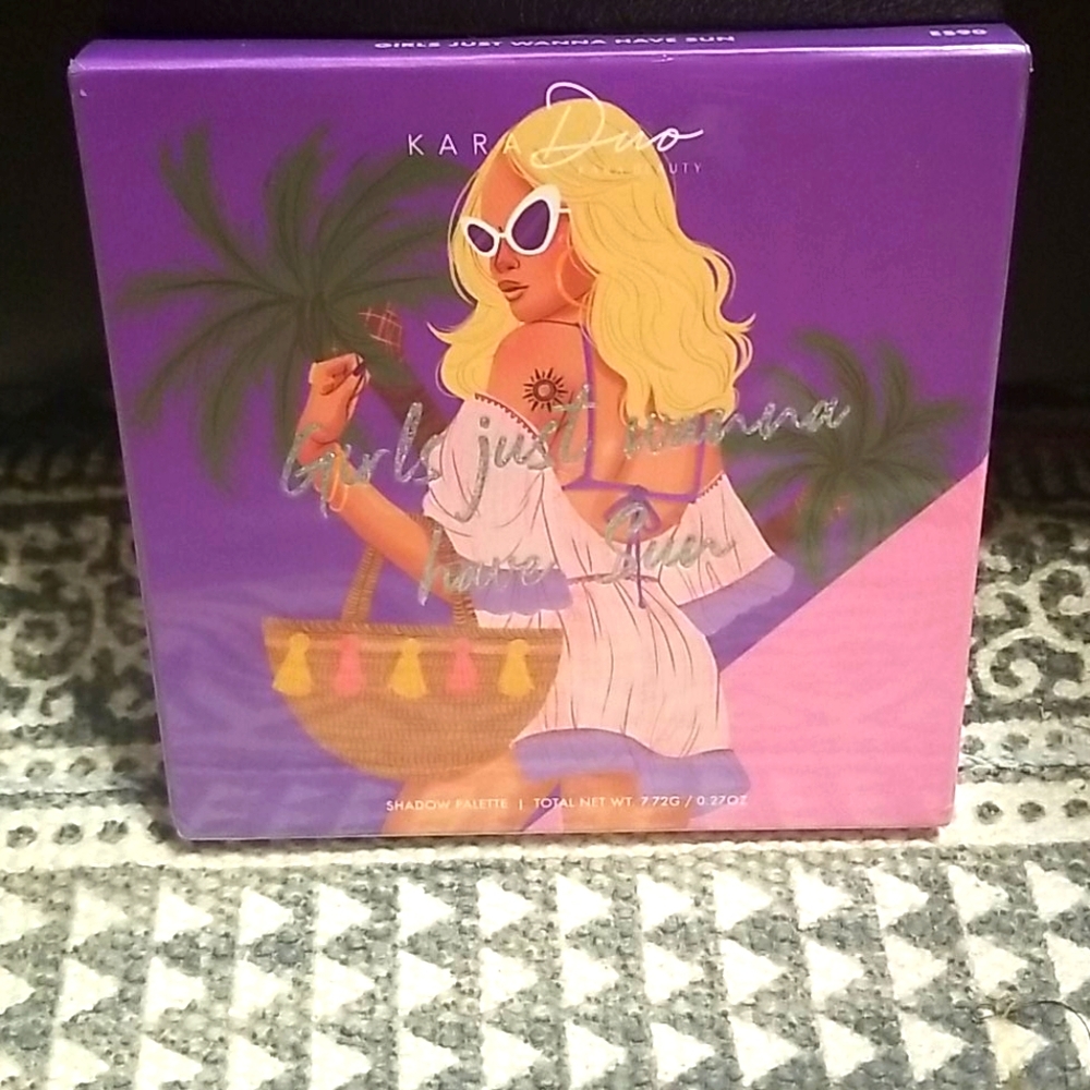 Kara Duo Eye Shadow Palette